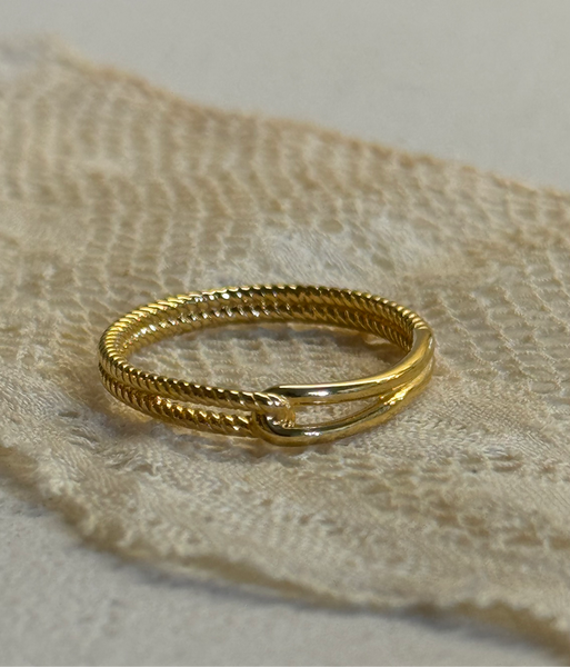 ‚Marina‘ knot ring / 925 silver gold plated