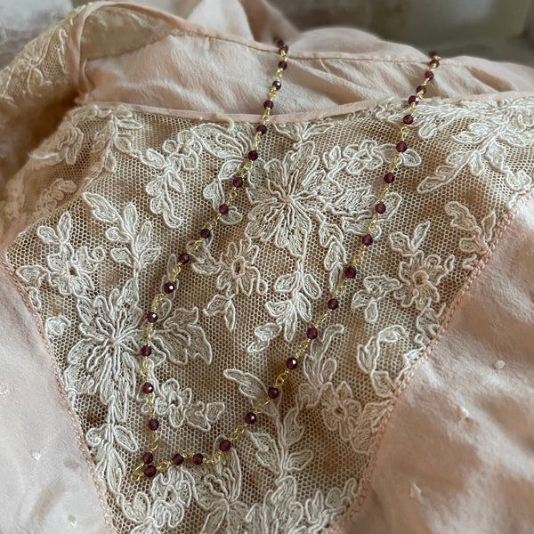 ‚Garnet’ rosary chain | gold plated
