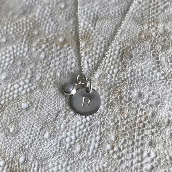 'initial‘ & pearl necklace | 925 silver