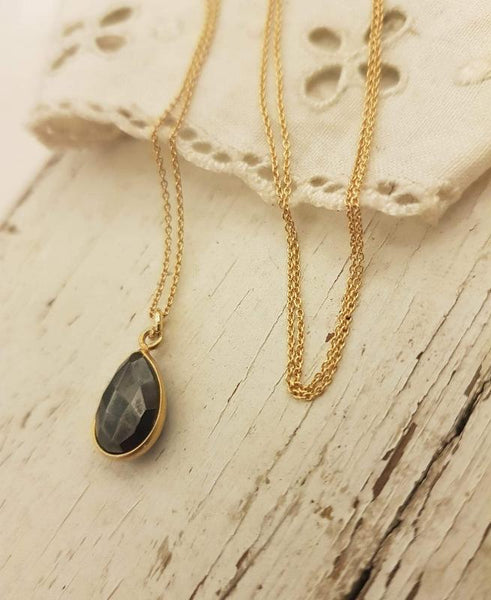 onyx | stone pendant necklace | gold-plated