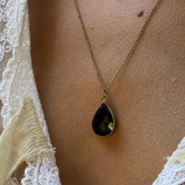 onyx | stone pendant necklace | gold-plated