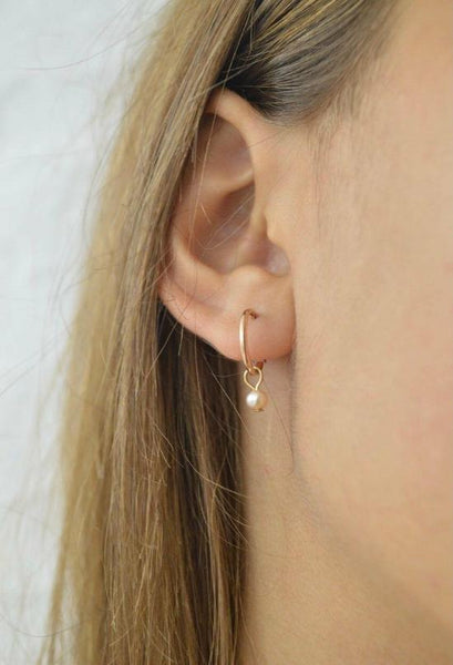'Tiny pearl' hoops | gold-plated |