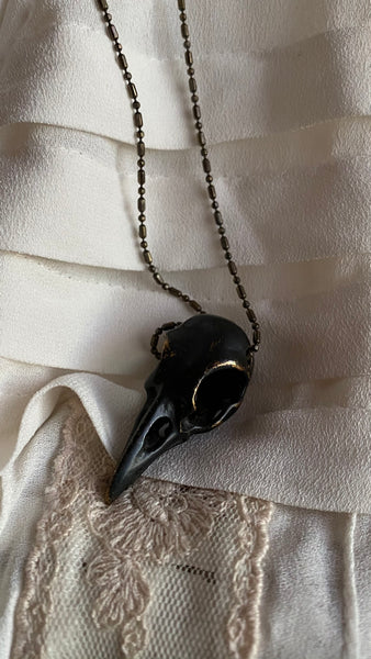 'Bird skull' necklace black | Bronze