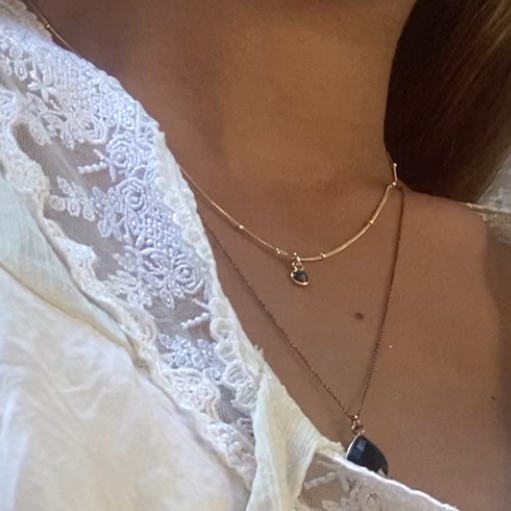 small onyx | necklace | gold-plated